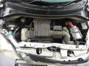 2010 Suzuki Swift RS415 image 7