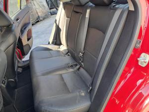 2011 Suzuki Kizashi FR image 7