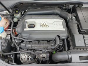 2010 Volkswagen Eos 1F image 7