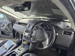 2016 Land Rover Discovery Sport L550 SD4 HSE image 7