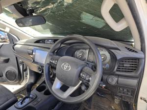 2020 Toyota Hilux GUN126R SR image 7