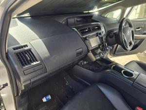 2019 Toyota Prius ZVW40R WAGON I-TECH image 7