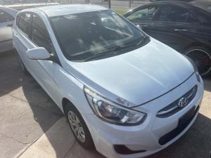 2016 Hyundai Accent image 7