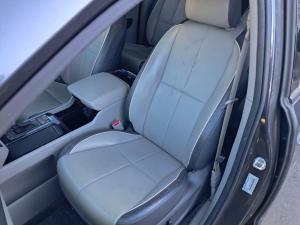 2017 Kia Carnival YP image 7