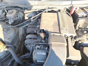 2004 Lexus Is200 image 7