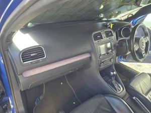 2012 Volkswagen Golf GEN 6 TYPE R image 7