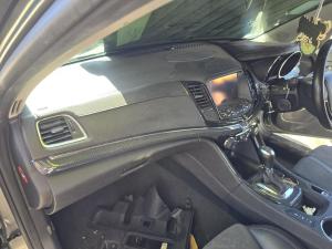 2016 Holden Commodore VF SV6 BLACK EDITION image 7