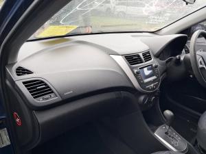 2016 Hyundai Accent image 7