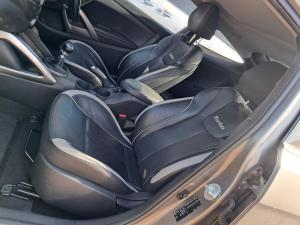 2014 Hyundai Veloster FS image 7