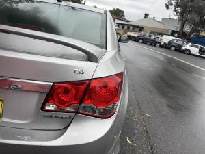 2009 Holden Cruze image 7