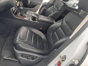 2016 Volkswagen Touareg 7P image 7