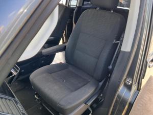 2017 Volkswagen Transporter T6 image 7
