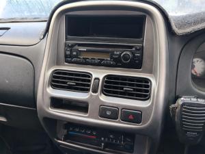 2006 Nissan Navara D22 image 7