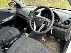 2016 Hyundai Accent image 7