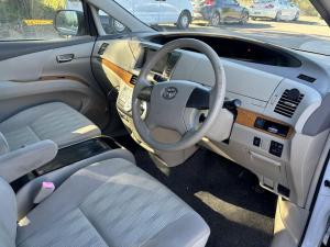 2008 Toyota Estima image 7