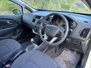 2014 Kia Rio image 7