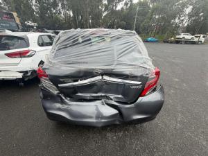 2015 Toyota Yaris image 7