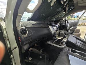2015 Nissan Navara NP300 ST-X image 7