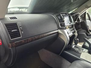 2013 Toyota Land Cruiser VDJ200R SAHARA image 7