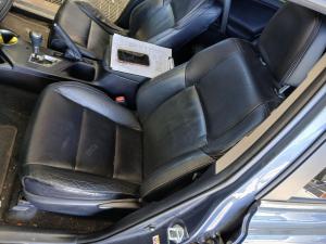 2014 Toyota Rav4 XA40 image 7