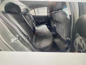 2011 Holden Cruze JH image 7