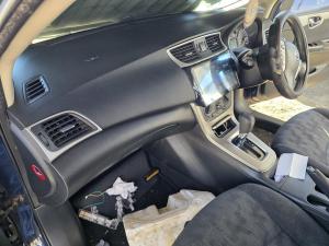 2014 Nissan Pulsar B17 ST image 7