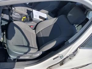 2013 Hyundai Santa Fe DM image 7