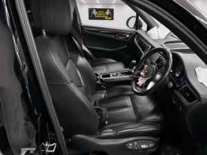 2016 Porsche Macan 3.0DT CTBA AUTO 7SPD 4WD S image 7