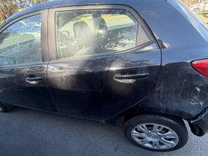 2011 Mazda 2 DE image 7