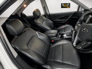 2017 Hyundai Santa Fe 2.2DT D4HB AUTO 6SPD 4WD HIGHLANDER image 7