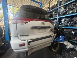 2006 Toyota Tarago image 7