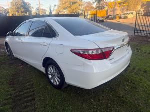 2017 Toyota Camry image 7