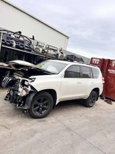 2014 Toyota Prado Altitude KDJ150 image 7