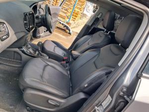 2020 Jeep Compass M6 image 7