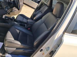 2014 Toyota Rav4 XA40 image 7