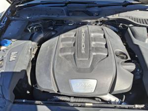 2011 Porsche Cayenne 92A image 7