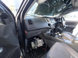 2013 Toyota Hilux KUN26R SR5 image 7
