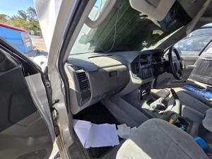 2002 Mitsubishi Pajero NM GLS image 7