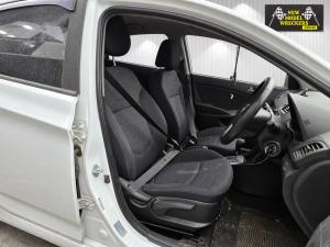 2017 Hyundai Accent RB 1.4L G4LC 6SPD CVT FWD ACTIVE image 7