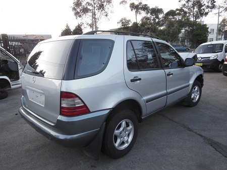 mercedes benz Ml320 07 2001 Parts & Wrecking