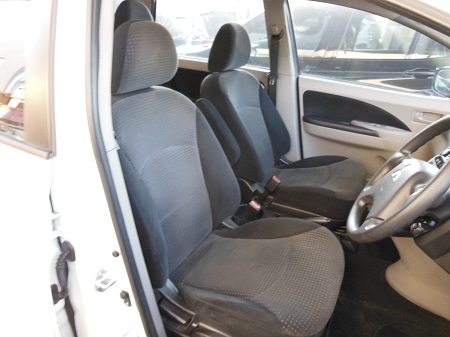 mitsubishi Grandis 05 2007 Parts & Wrecking