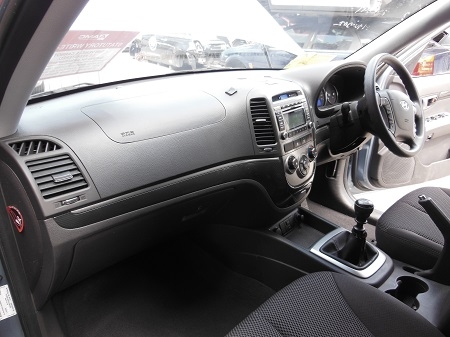 hyundai Santa Fe SLX Jan 2010 Parts & Wrecking