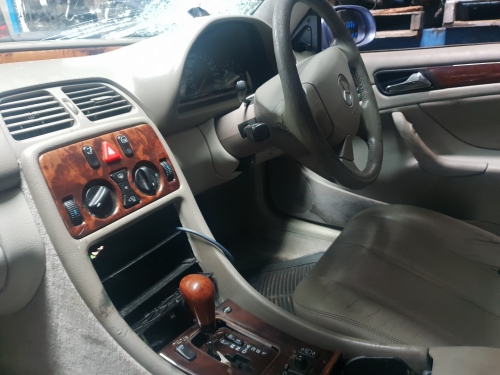 mercedes benz Clk320 1999 Parts & Wrecking