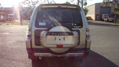 mitsubishi Pajero Dec 2008 Parts & Wrecking