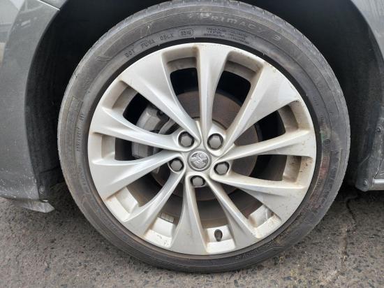holden Astra BK Apr 2018 Parts & Wrecking