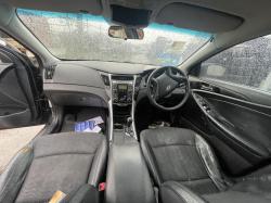 2012 Hyundai I45 YF I45 image 8