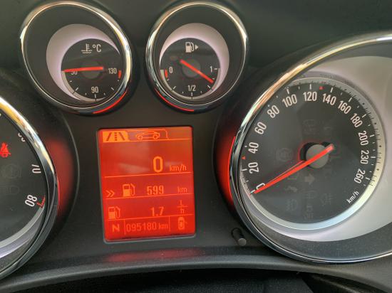 holden Astra PJ Nov 2015 Parts & Wrecking