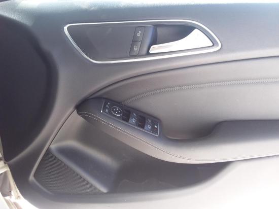 mercedes benz B Class B200 BLUE EFFICIENCY Aug 2013 Parts & Wrecking