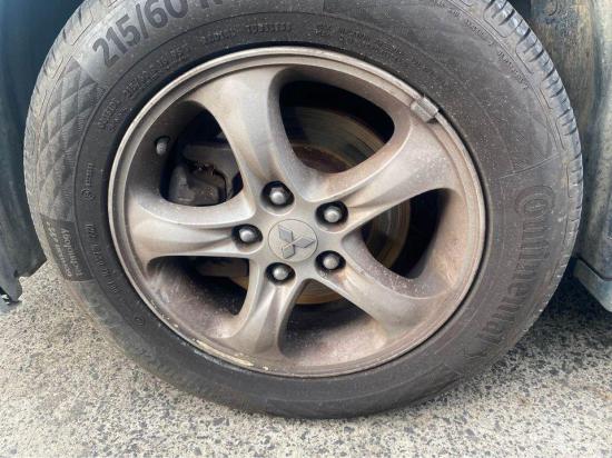 mitsubishi Grandis 2005 Parts & Wrecking