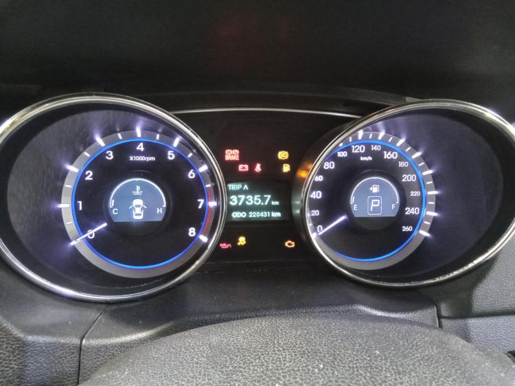 hyundai I45 YF ACTIVE Nov 2012 Parts & Wrecking